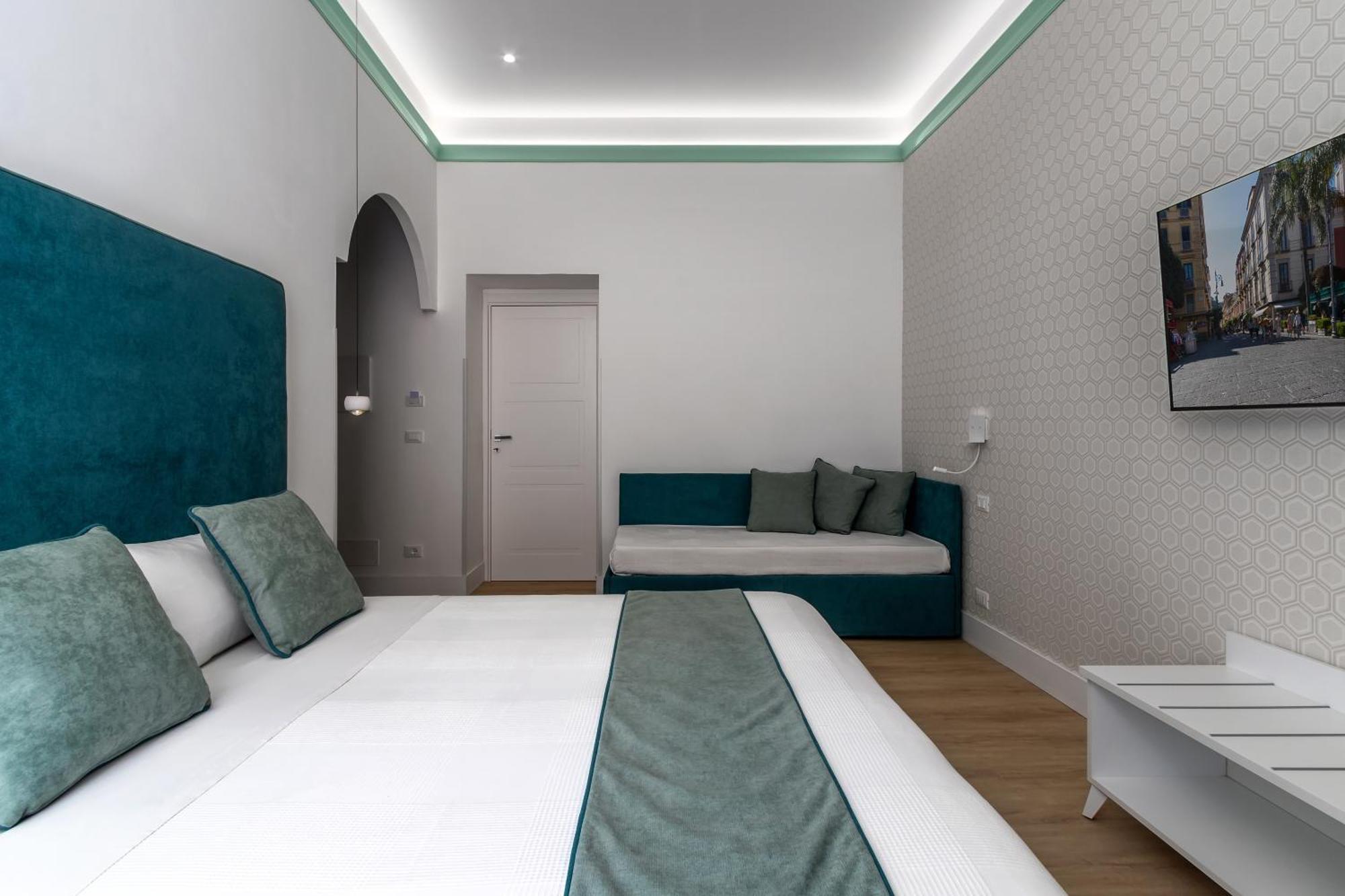 Lovelia: Sorrento Square Lovely Suite Exteriör bild